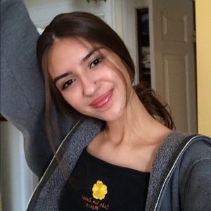 Meet your Posher, Emily